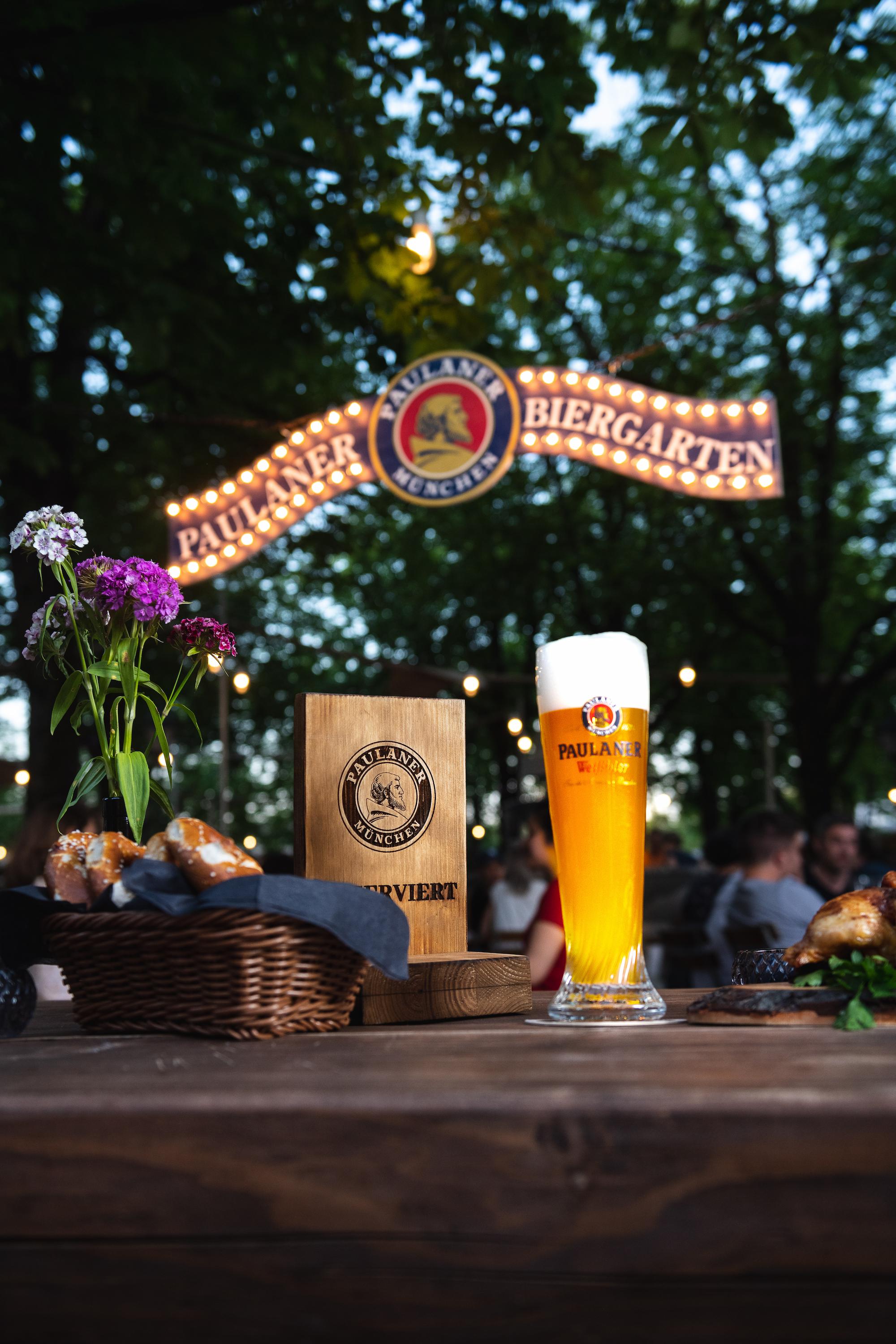paulaner int biergarten   